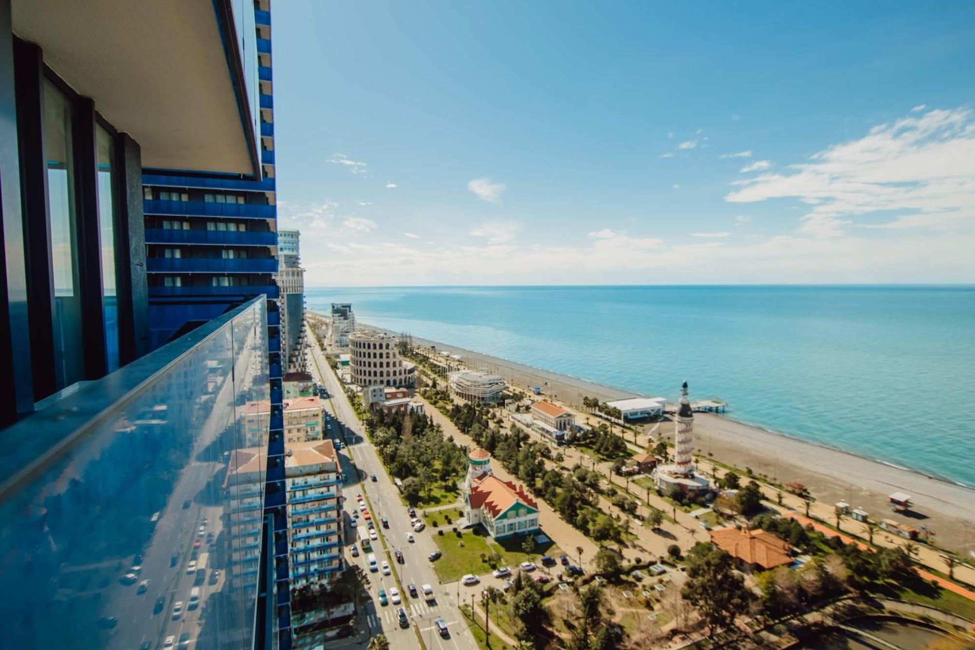 Orbi City Center Sea View Aparthotel Batumi Exterior foto