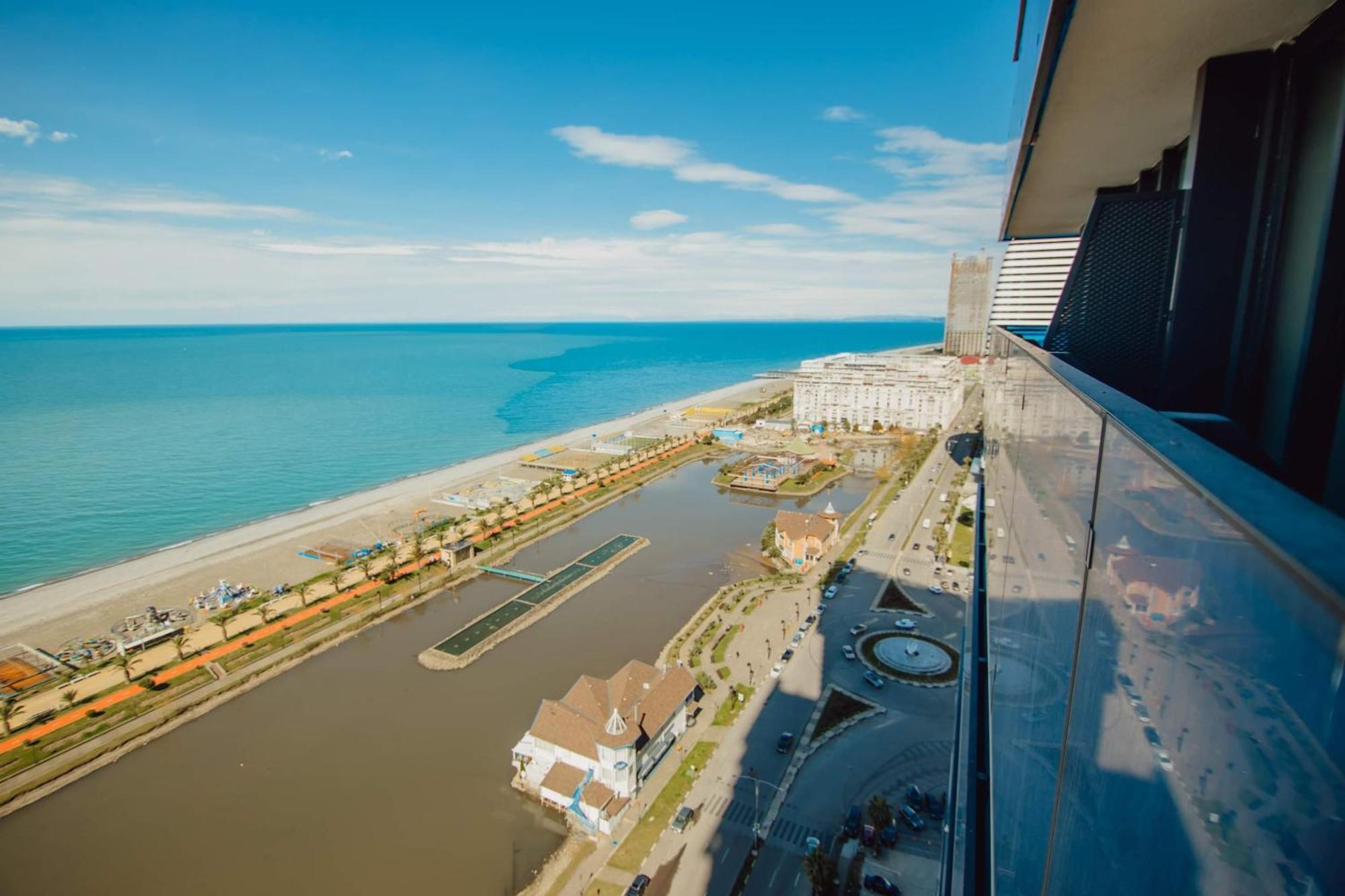 Orbi City Center Sea View Batumi Exterior foto